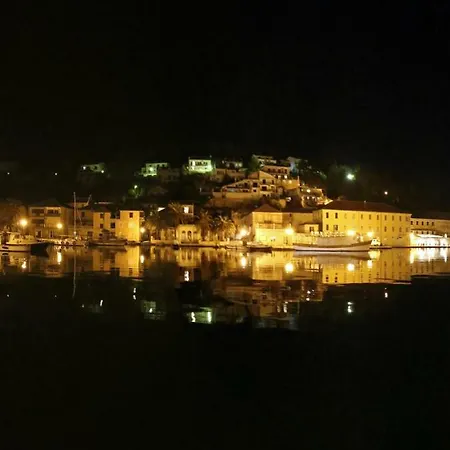 Daire Grgicevic Jelsa (Hvar)