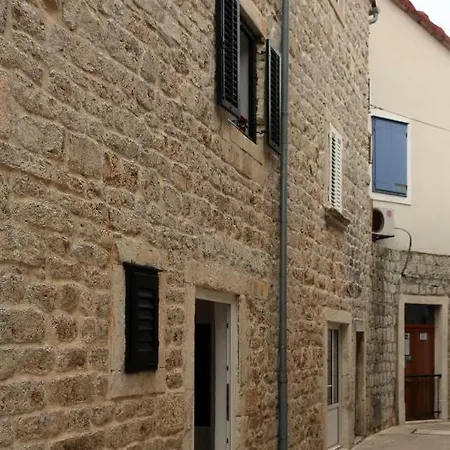 Grgicevic * Jelsa (Hvar)